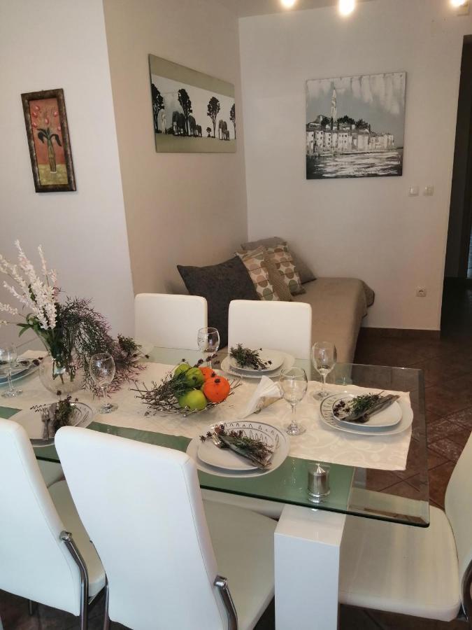Apartments Villa Nona Умаг Экстерьер фото